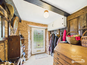 Entrance Hall- click for photo gallery